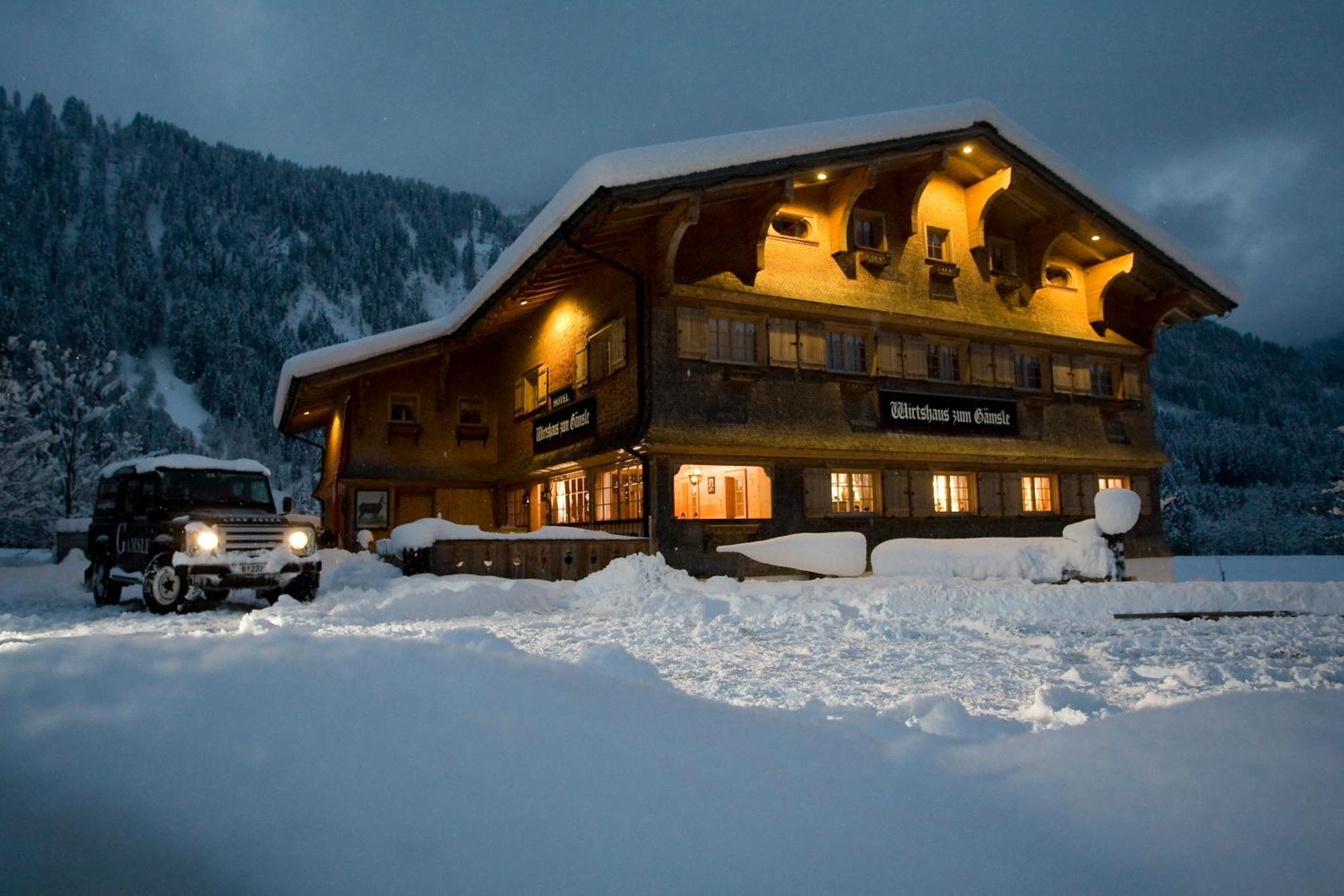 Gaemsle Hotel, Wirtshaus & Mehr Schoppernau Bagian luar foto